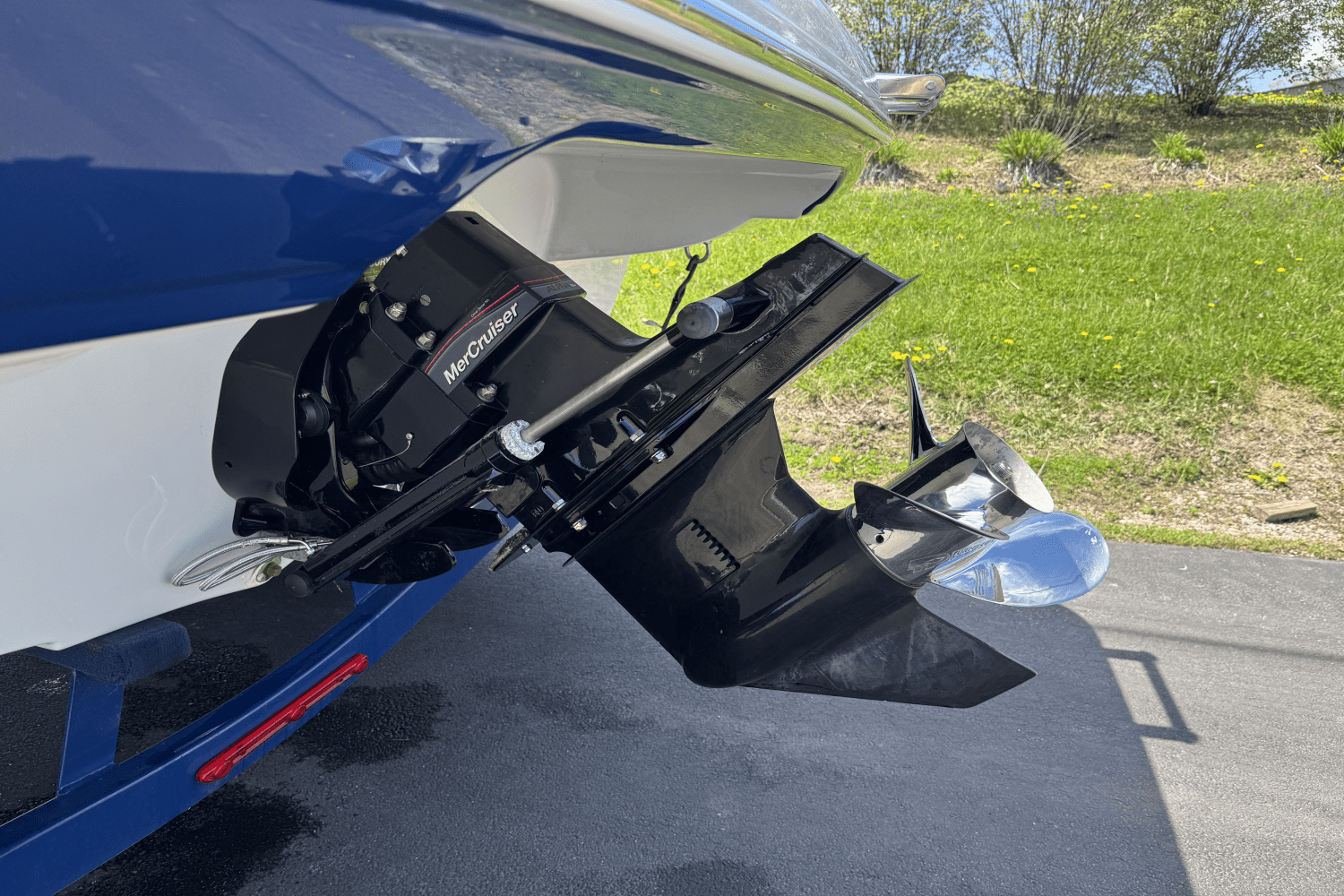 Slide: The Image of Crownline Boats 215SS 2020 - 4