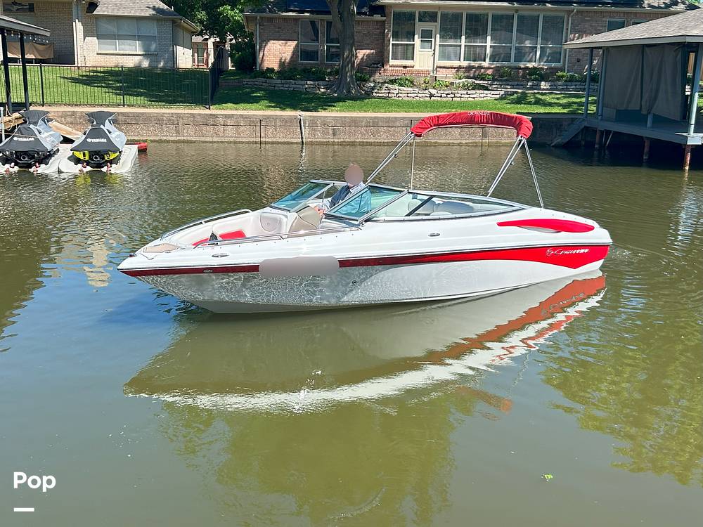 Slide: The Image of Crownline Boats 21 SS 2011 - 15482421