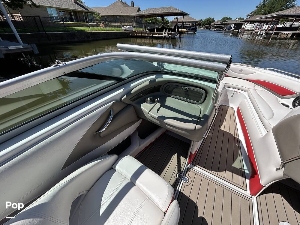 Slide: The Image of Crownline Boats 21 SS 2011 - 15475125