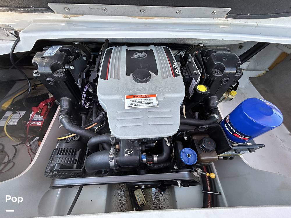 Slide: The Image of Crownline Boats 21 SS 2011 - 15475148