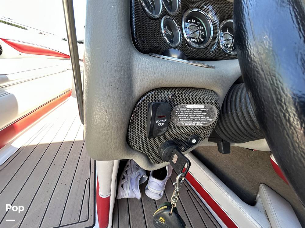 Slide: The Image of Crownline Boats 21 SS 2011 - 15475166