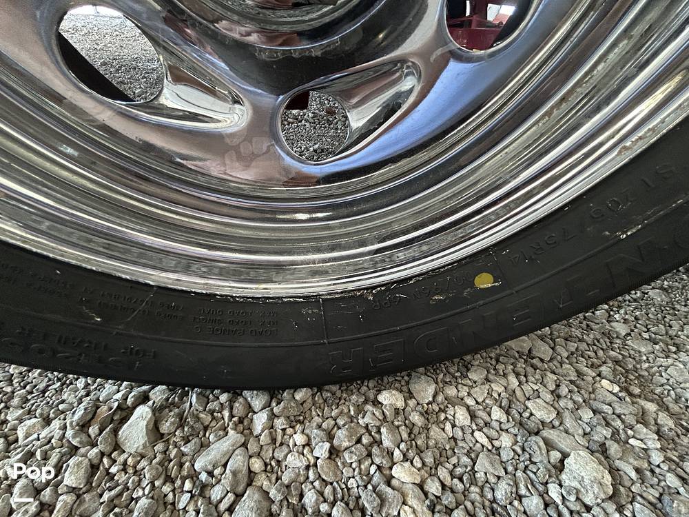 Slide: The Image of Crownline Boats 21 SS 2011 - 15479022