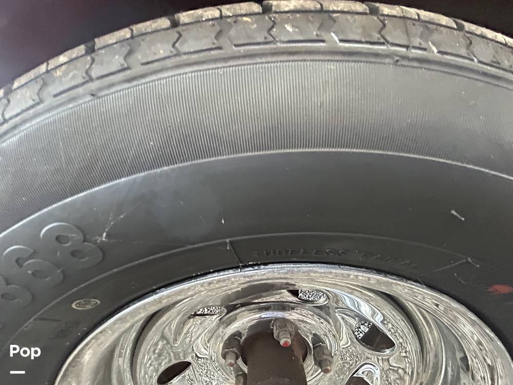 Slide: The Image of Crownline Boats 21 SS 2011 - 15479026