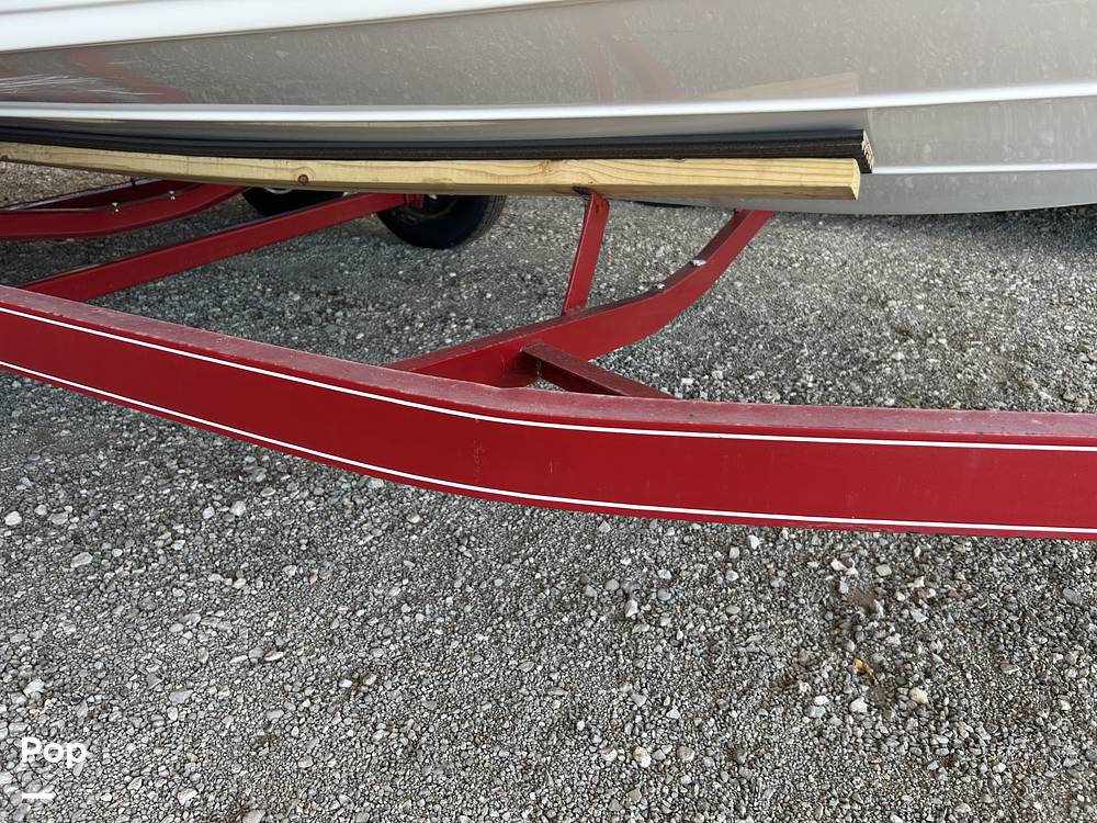 Slide: The Image of Crownline Boats 21 SS 2011 - 15479034