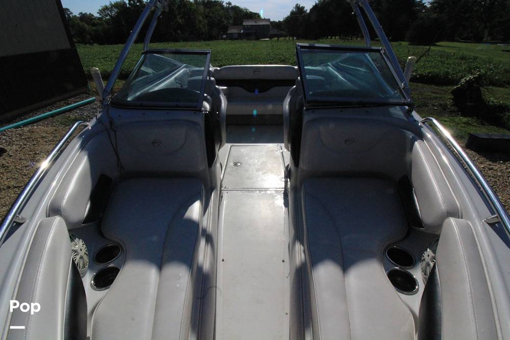 Slide: The Image of Bow Seating - 14478836