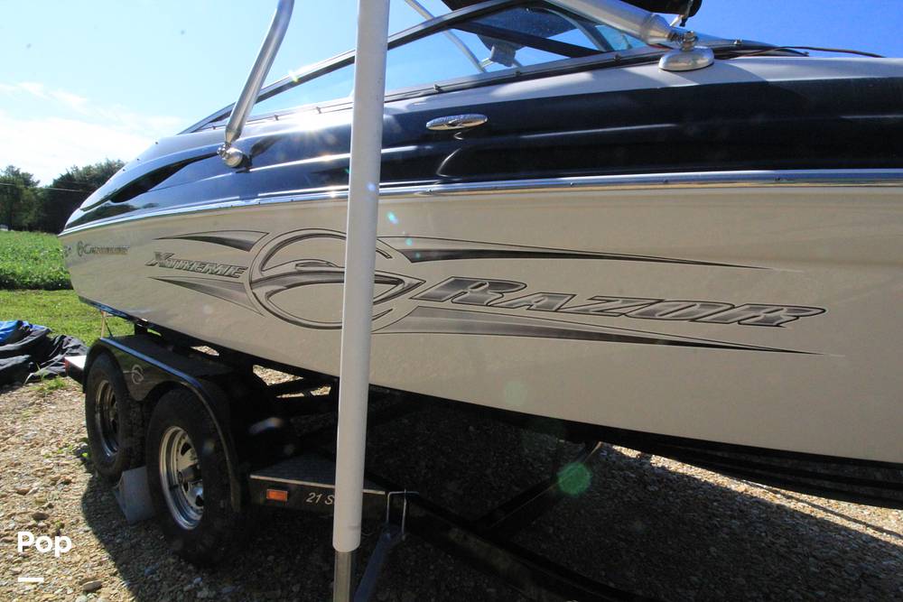 Slide: The Image of Crownline Boats 21ss 2012 - 14478847