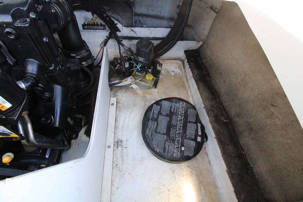 Slide: The Image of Crownline Boats 21ss 2012 - 14478874