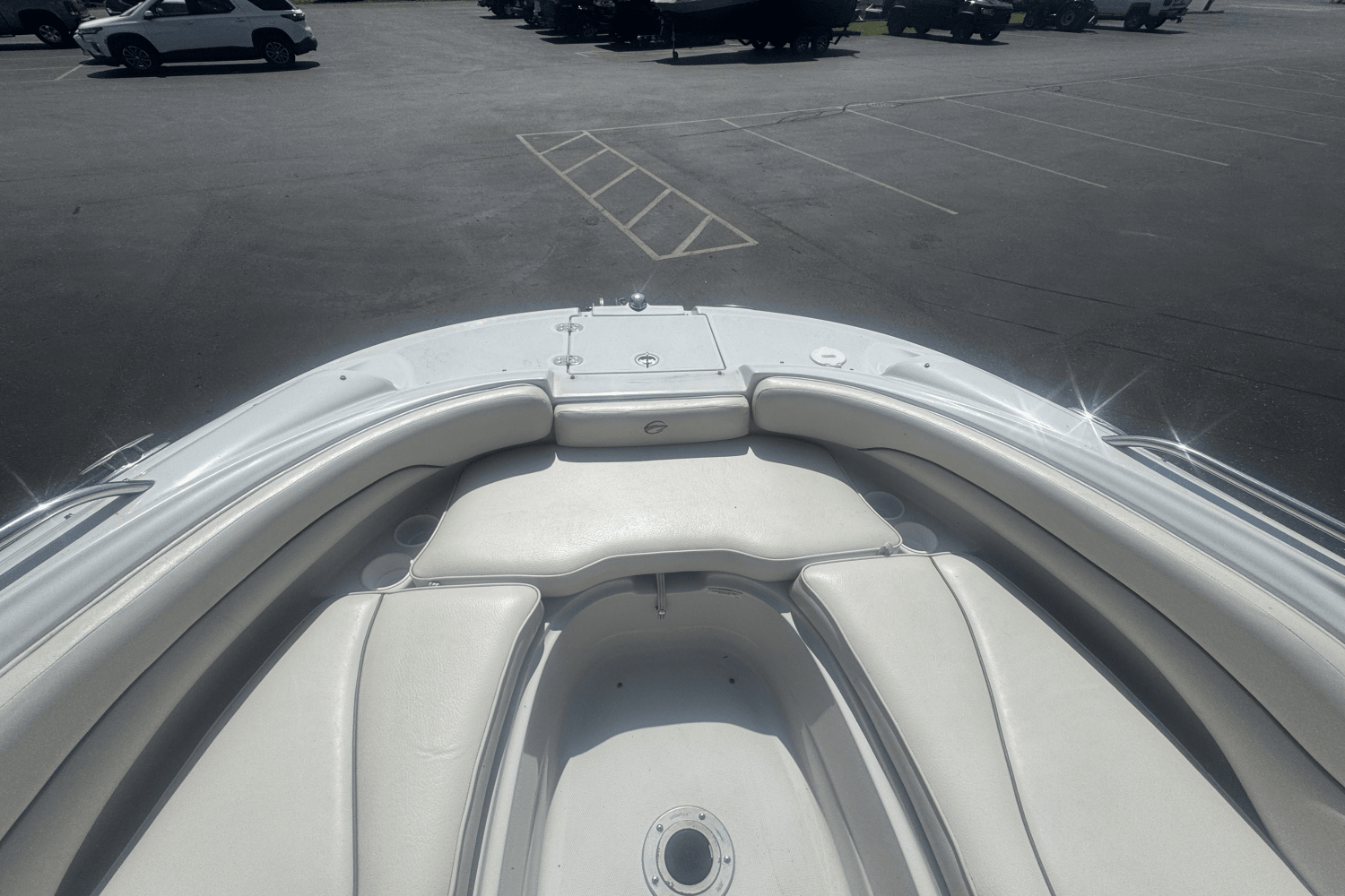 Slide: The Image of Crownline Boats 220 EX 2005 - 10