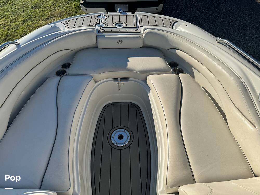 Slide: The Image of Crownline Boats 220 EX 2005 - 13608147