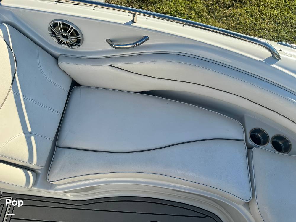 Slide: The Image of Crownline Boats 220 EX 2005 - 13608149