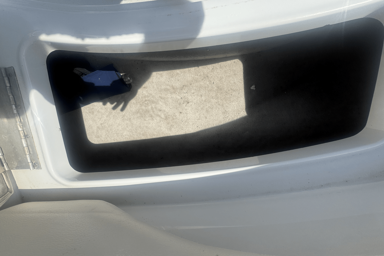 Slide: The Image of Crownline Boats 220 EX 2005 - 27