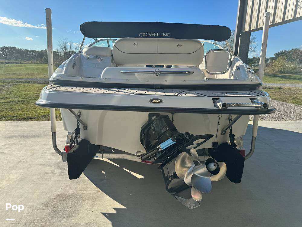 Slide: The Image of Crownline Boats 220 EX 2005 - 13608121