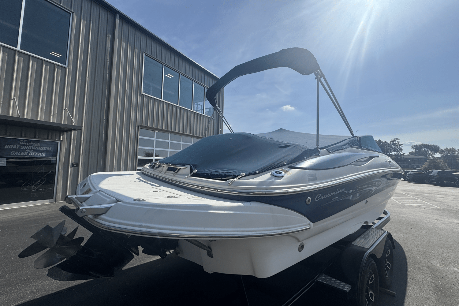Slide: The Image of Crownline Boats 220 EX 2005 - 3