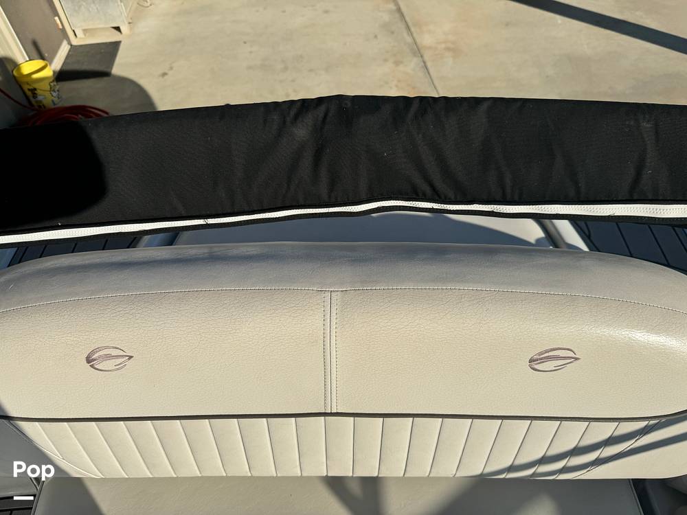 Slide: The Image of Crownline Boats 220 EX 2005 - 13608171