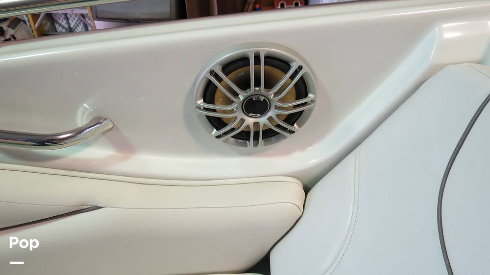 Slide: The Image of Crownline Boats 220 EX 2005 - 13608186
