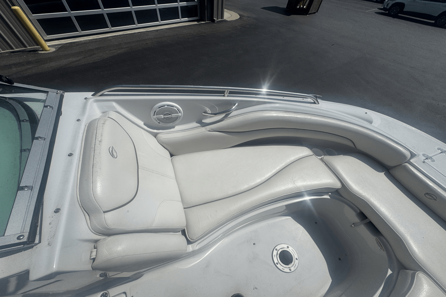 Slide: The Image of Crownline Boats 220 EX 2005 - 9