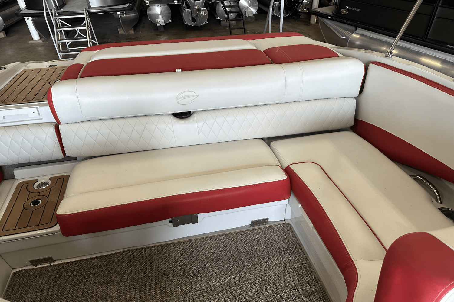 Slide: The Image of Crownline Boats 225 SS 2019 - 19
