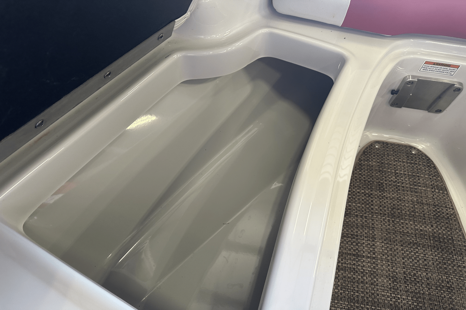 Slide: The Image of Crownline Boats 225 SS 2019 - 21