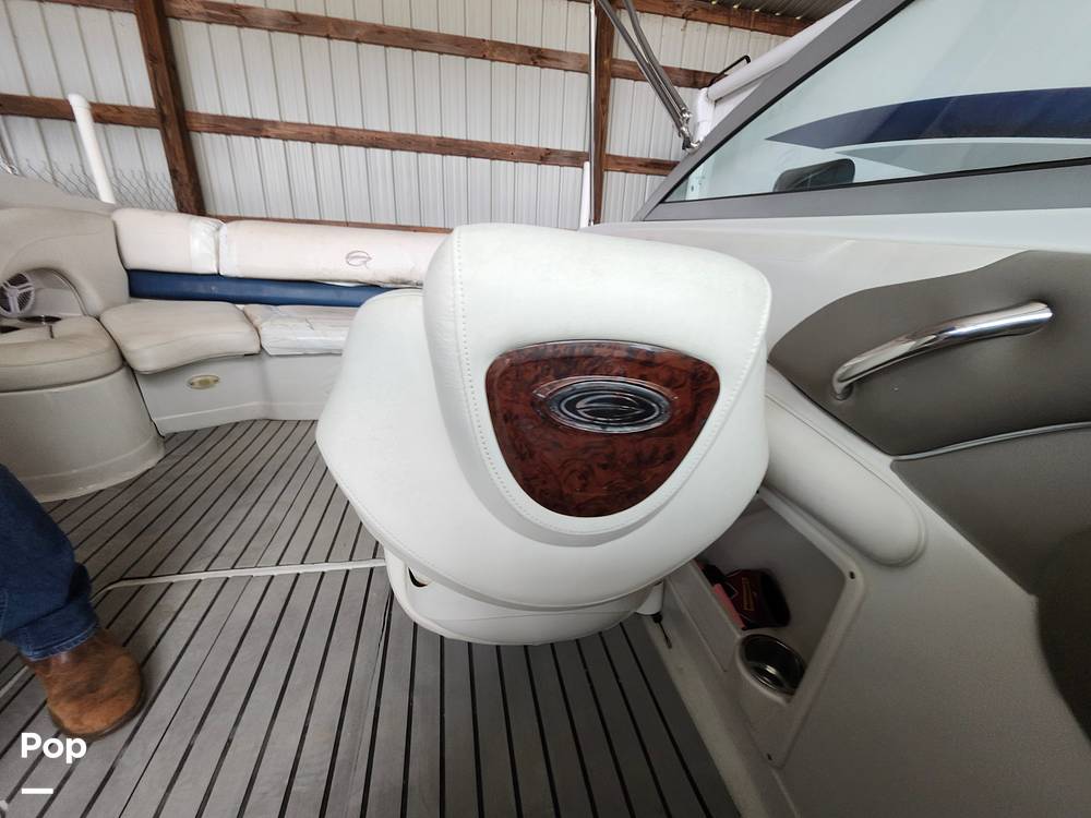 Slide: The Image of Crownline Boats 230 LS 2006 - 13804592