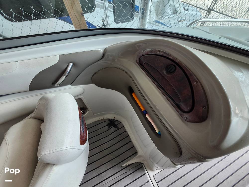 Slide: The Image of Crownline Boats 230 LS 2006 - 13804593