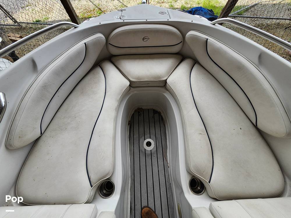 Slide: The Image of Crownline Boats 230 LS 2006 - 13804569
