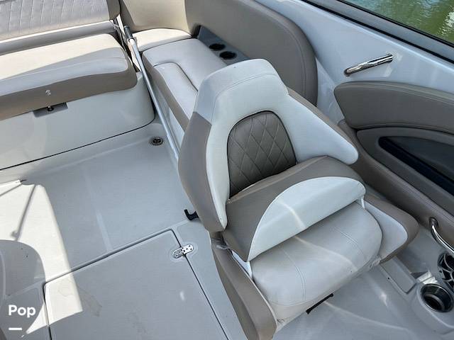 Slide: The Image of Crownline Boats 235 2023 - 14140998