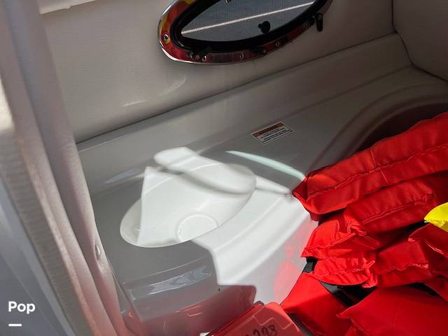 Slide: The Image of Crownline Boats 235 2023 - 14141014