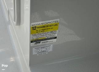 Slide: The Image of Crownline Boats 235 2023 - 14141022