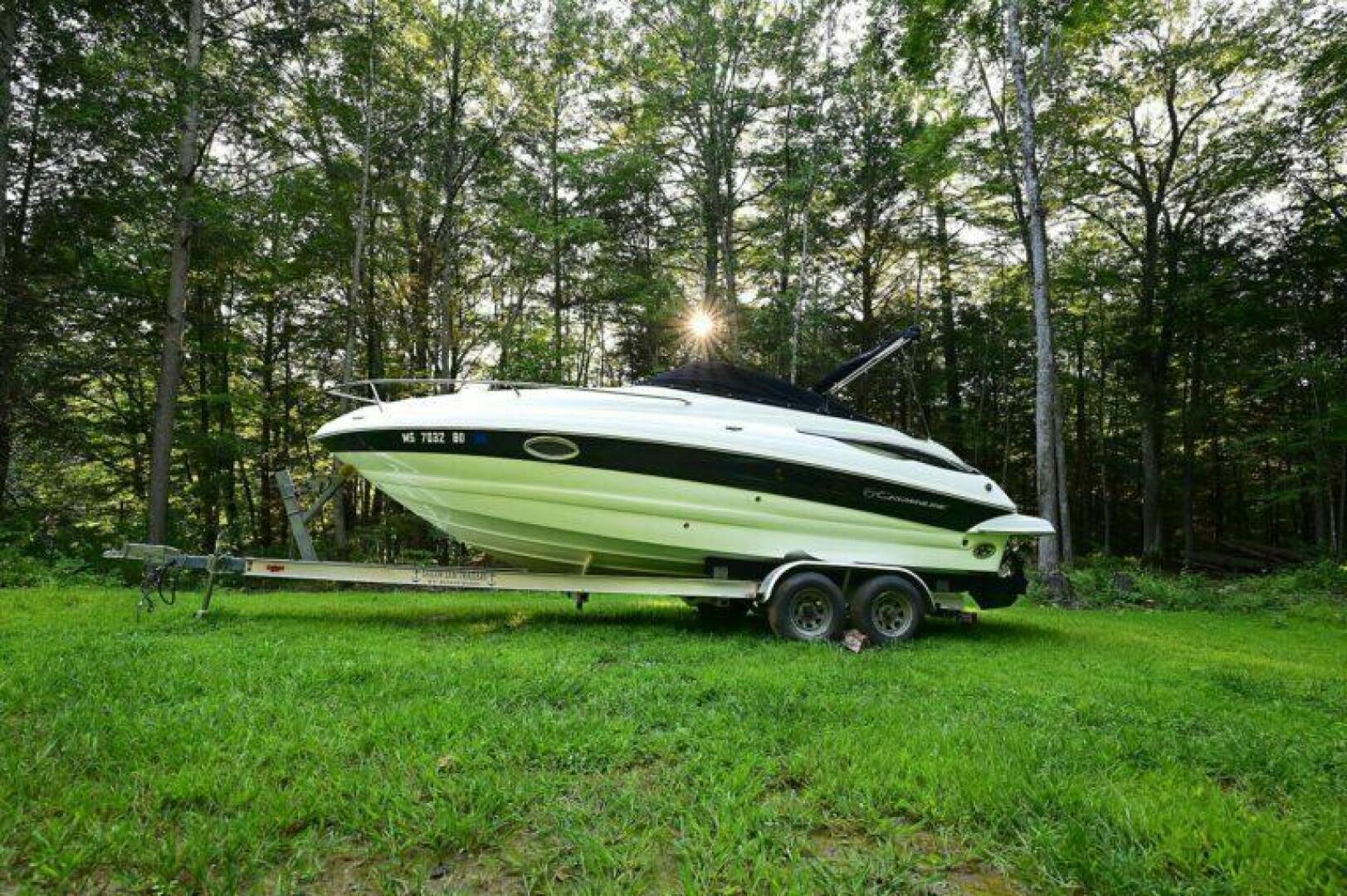 Slide: The Image of Crownline Boats 236 CR 2015 - 5214271