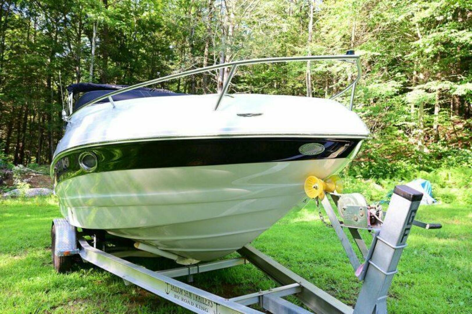 Slide: The Image of Crownline Boats 236 CR 2015 - 5214278