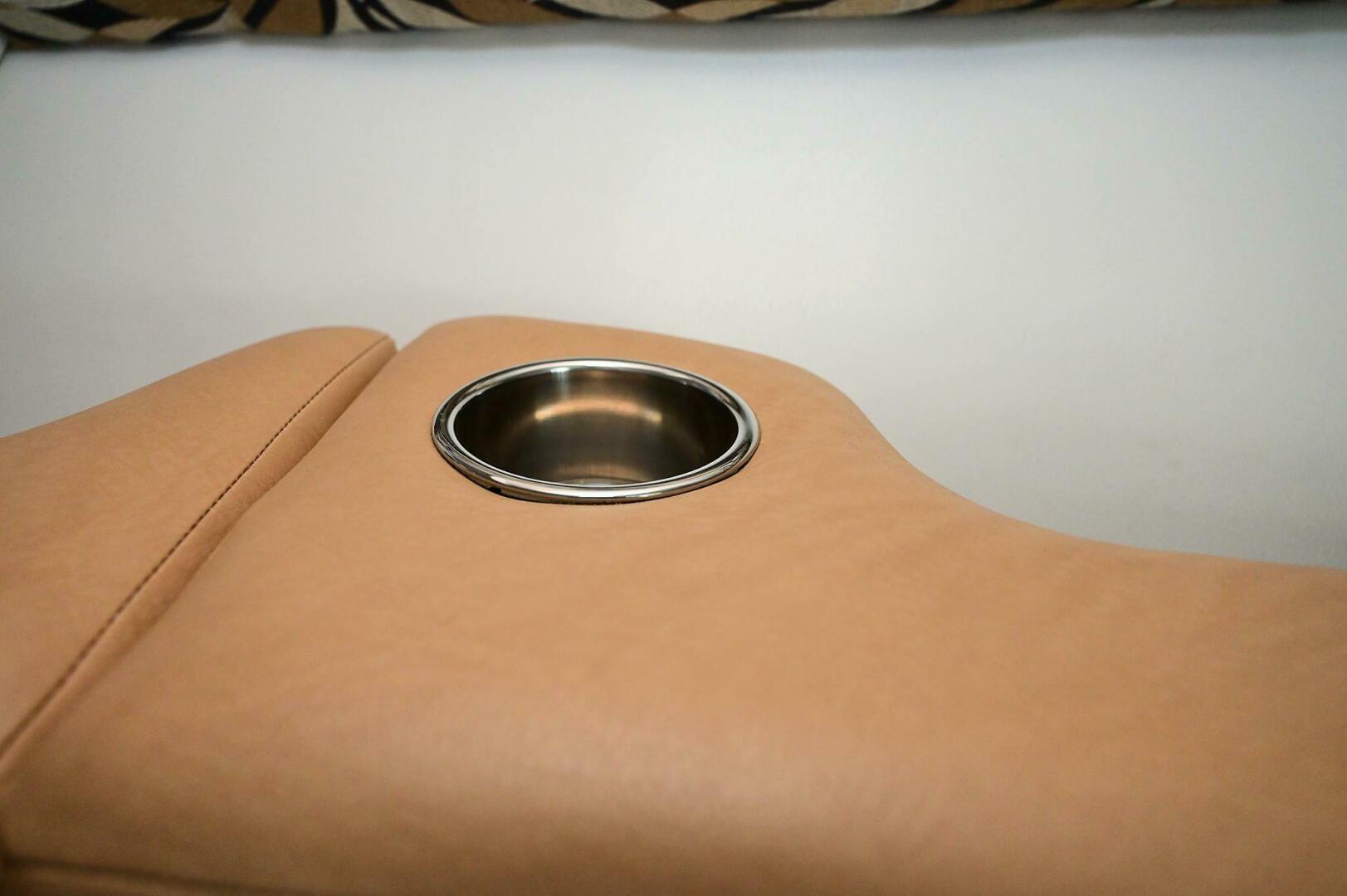 Slide: The Image of Crownline Boats 236 CR 2015 - 5214922