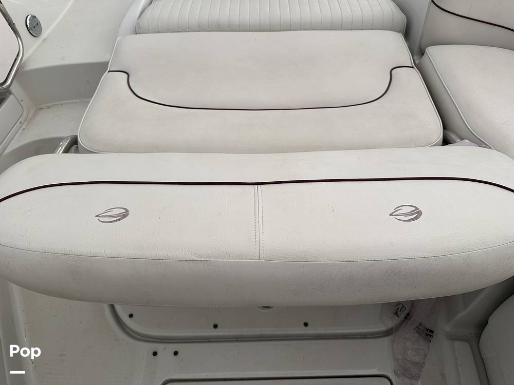Slide: The Image of Crownline Boats 240 EX 2005 - 15085218