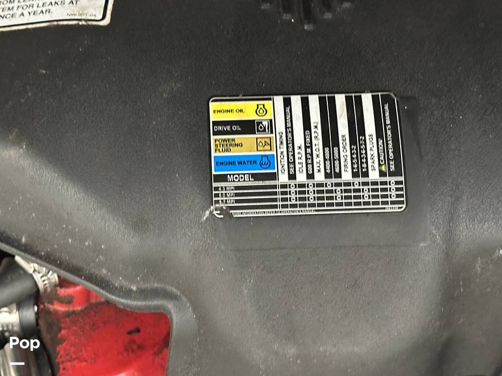 Slide: The Image of Crownline Boats 240 EX 2005 - 15085237