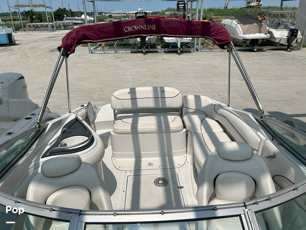 Slide: The Image of Crownline Boats 240 EX 2005 - 15601574