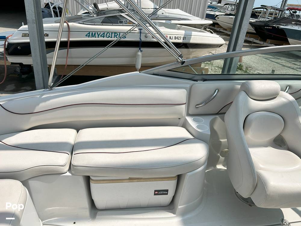 Slide: The Image of Crownline Boats 240 EX 2005 - 15601571