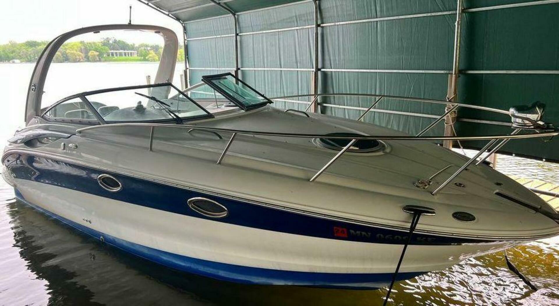 Slide: The Image of Crownline Boats 250 CR 2005 - 4532365