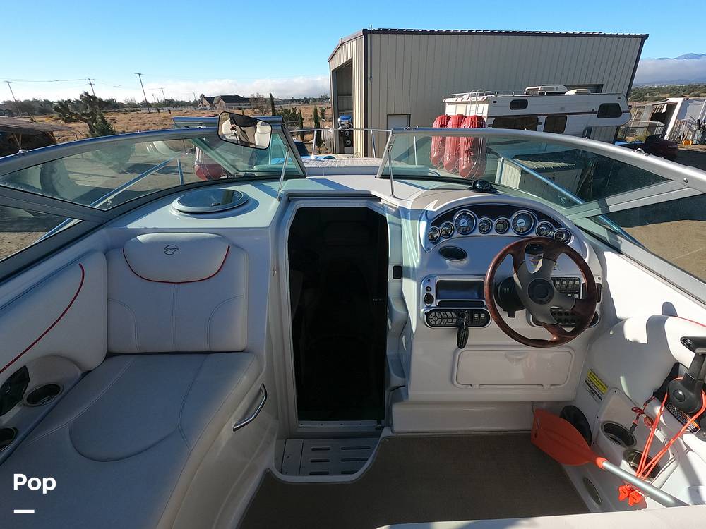 Slide: The Image of Crownline Boats 250 CR 2006 - 13349775