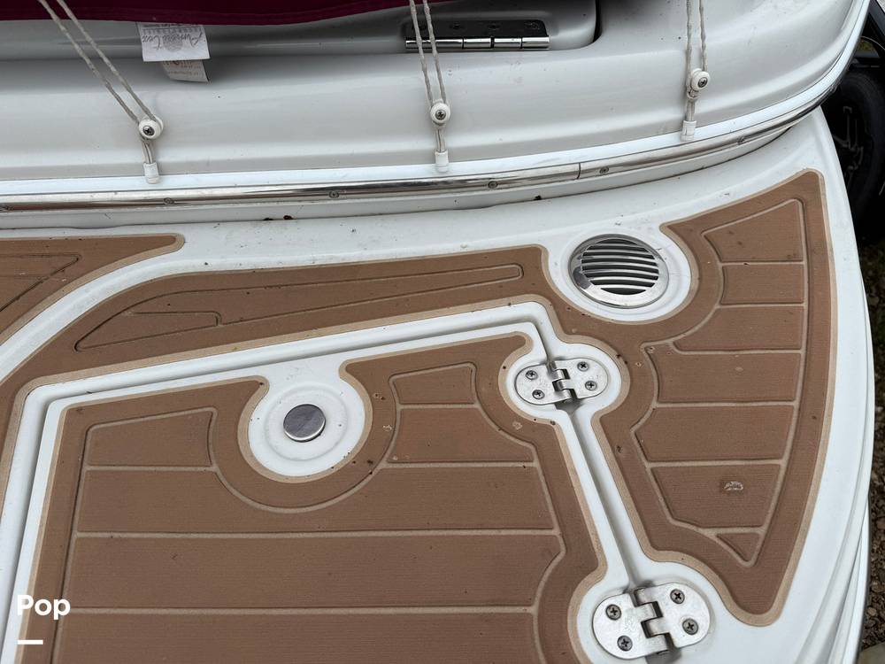 Slide: The Image of Crownline Boats 250 CR 2006 - 15426861