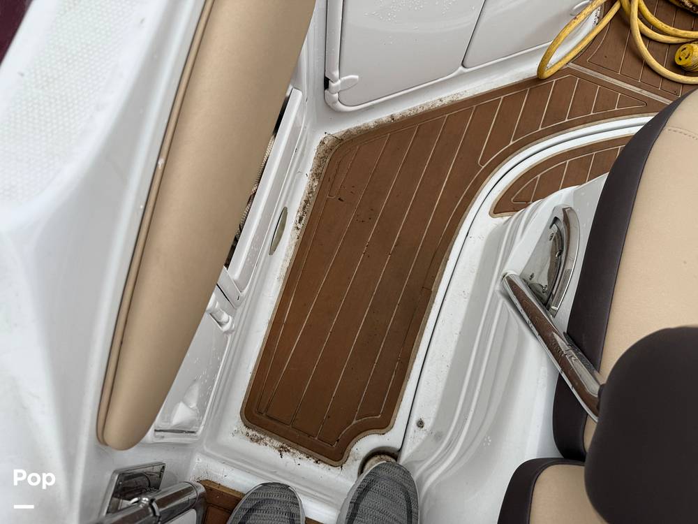 Slide: The Image of Crownline Boats 250 CR 2006 - 15426873