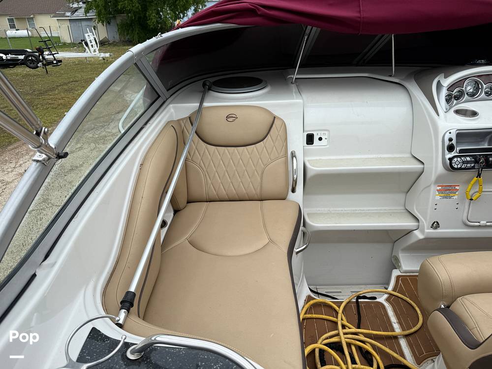 Slide: The Image of Crownline Boats 250 CR 2006 - 15426877