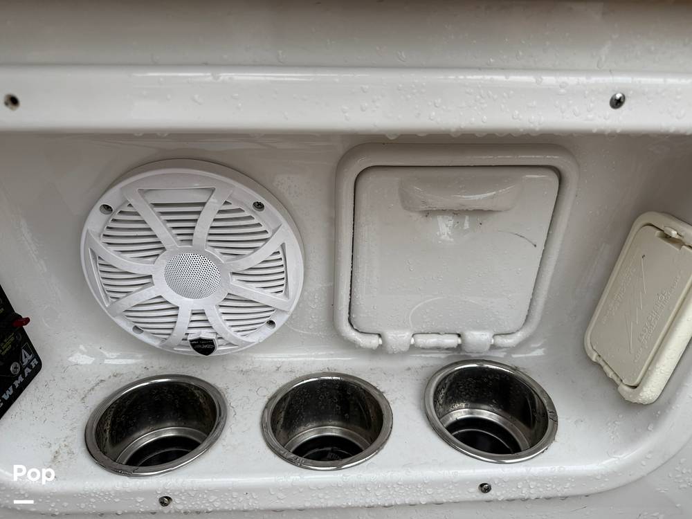 Slide: The Image of Crownline Boats 250 CR 2006 - 15426878