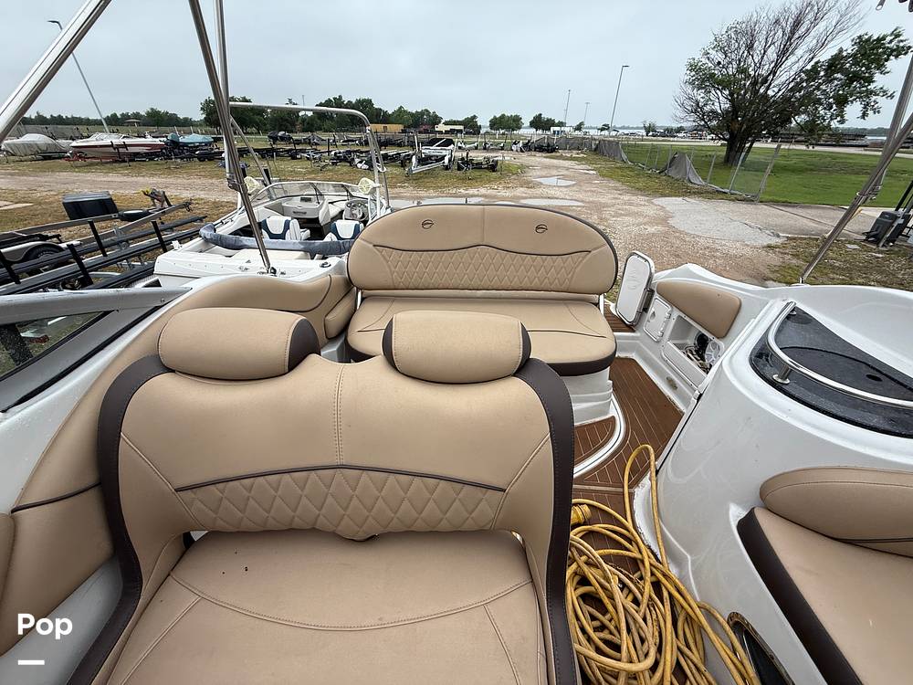 Slide: The Image of Crownline Boats 250 CR 2006 - 15426883