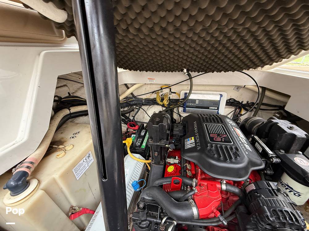 Slide: The Image of Crownline Boats 250 CR 2006 - 15426920