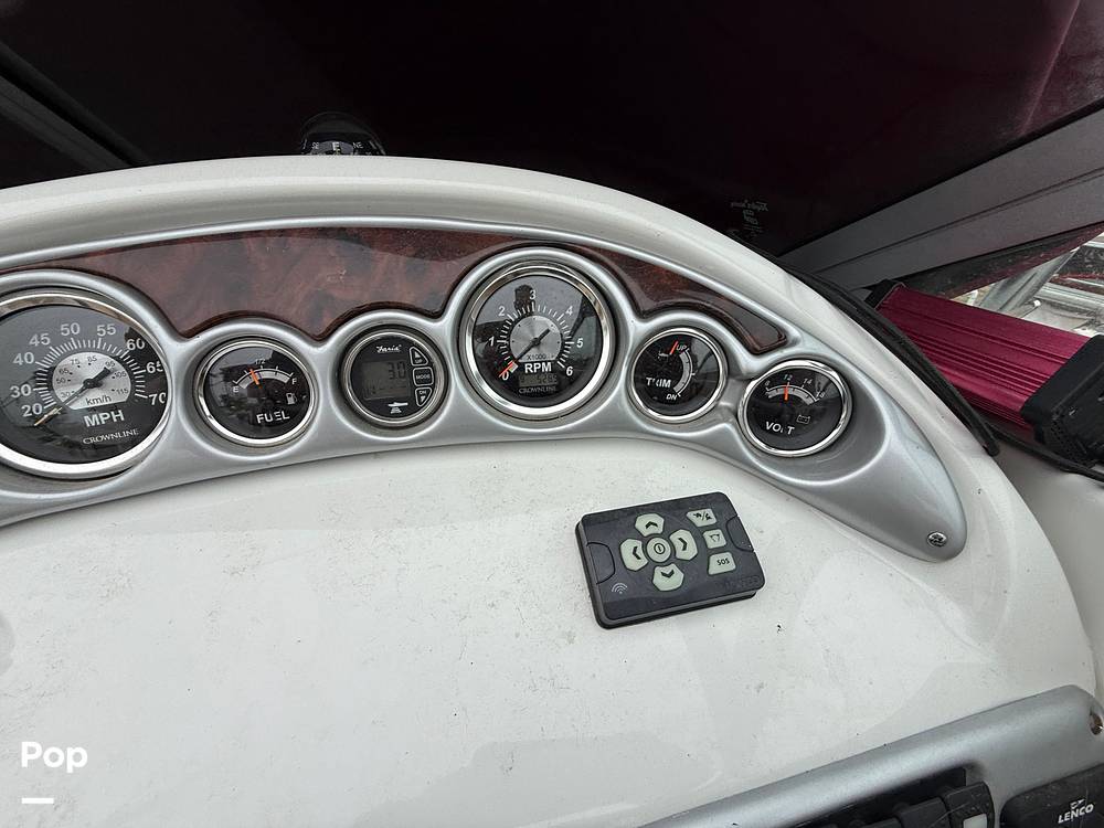 Slide: The Image of Crownline Boats 250 CR 2006 - 15426924