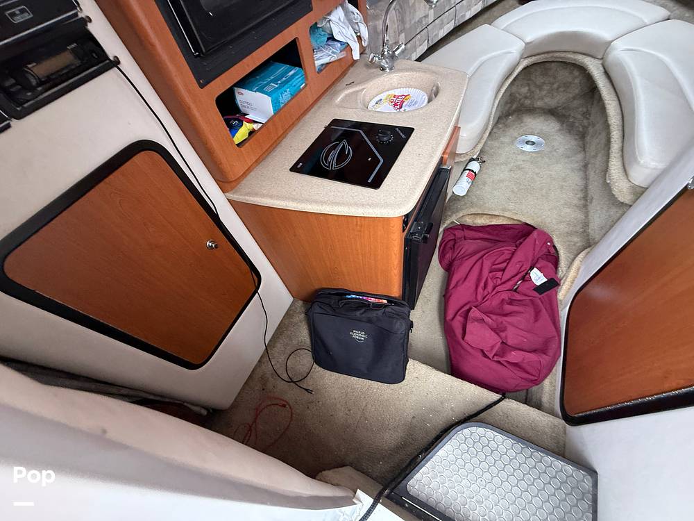 Slide: The Image of Crownline Boats 250 CR 2006 - 15426927