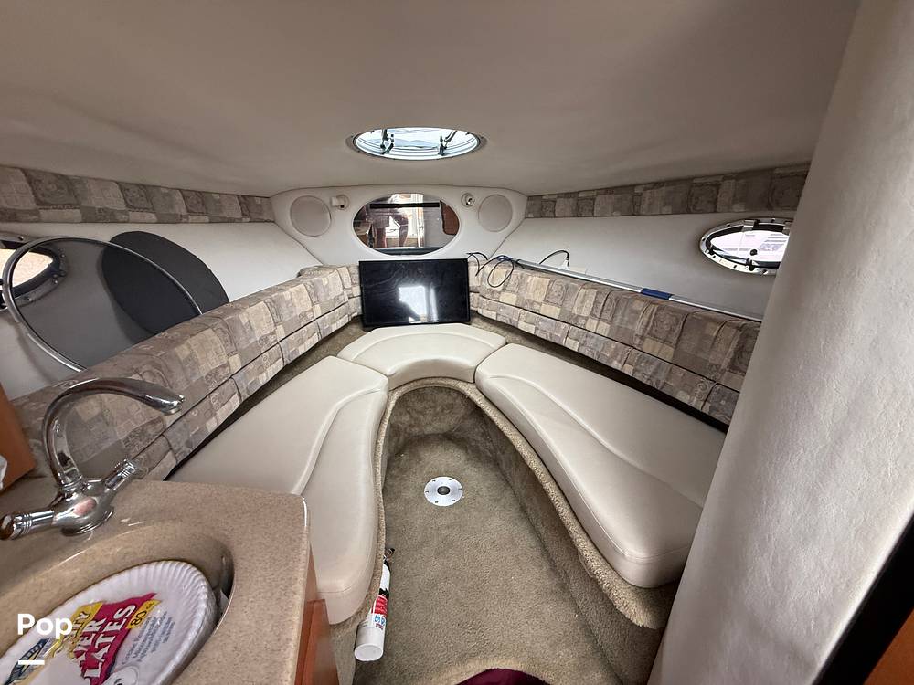 Slide: The Image of Crownline Boats 250 CR 2006 - 15426930