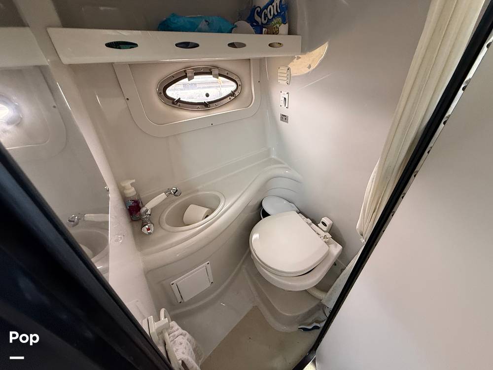 Slide: The Image of Crownline Boats 250 CR 2006 - 15426946