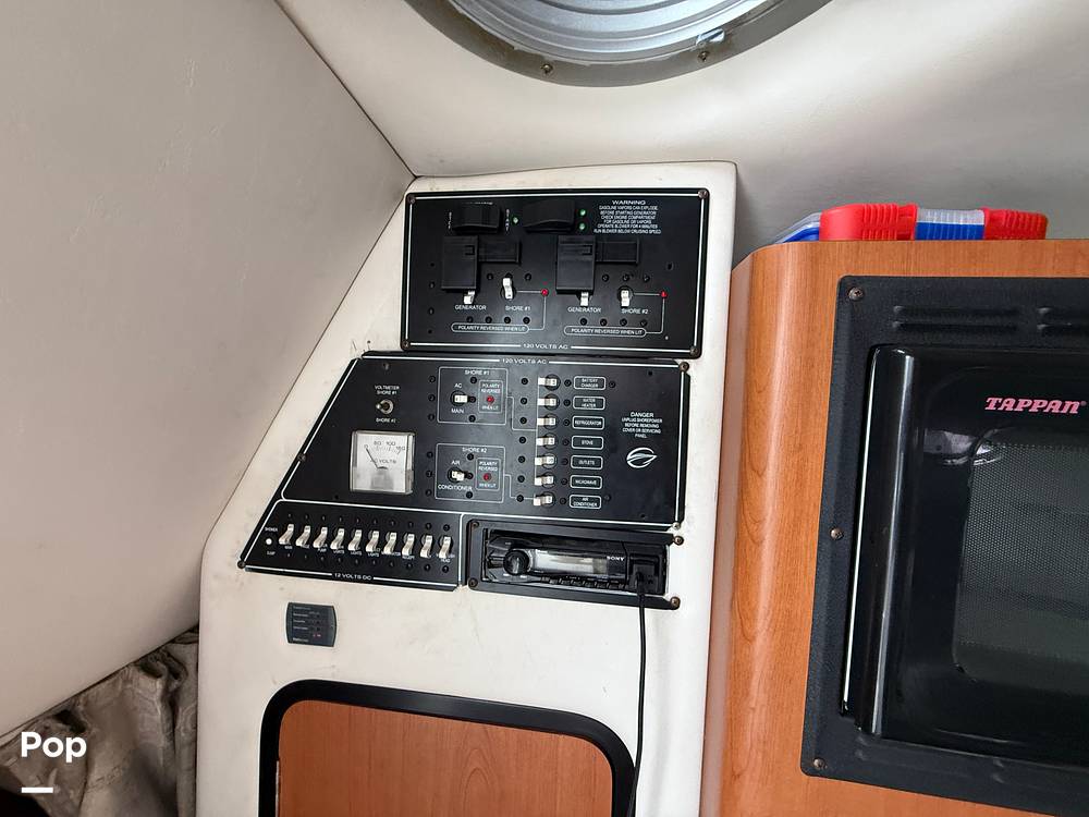 Slide: The Image of Crownline Boats 250 CR 2006 - 15426954