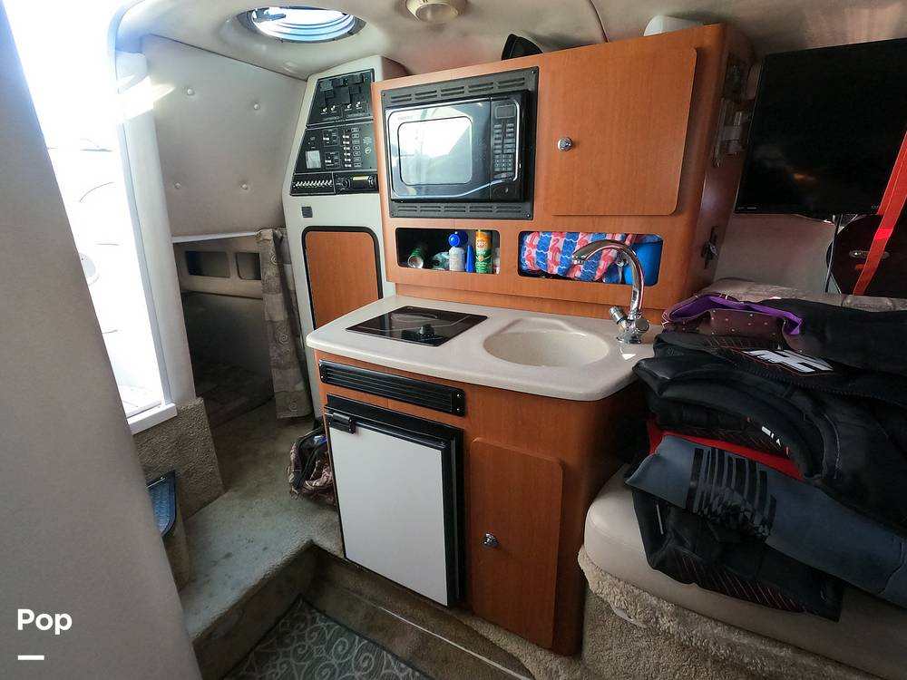 Slide: The Image of Crownline Boats 250 CR 2006 - 13349780