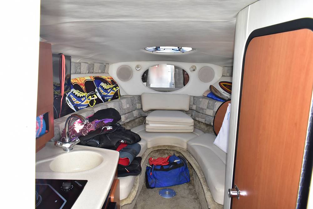 Slide: The Image of Crownline Boats 250 CR 2006 - 13349823